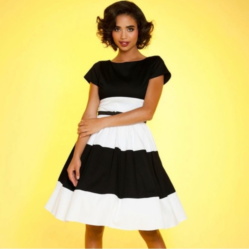 Pin Up Couture black & white dress - Large